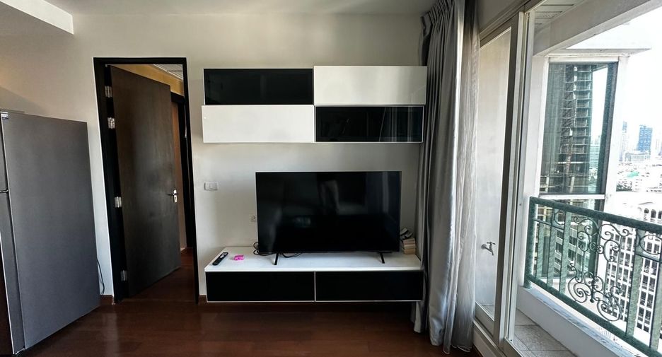 Wohnung zum Kauf mit 1 Zimmer in Pathum Wan, Bangkok