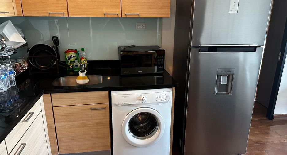 Wohnung zum Kauf mit 1 Zimmer in Pathum Wan, Bangkok