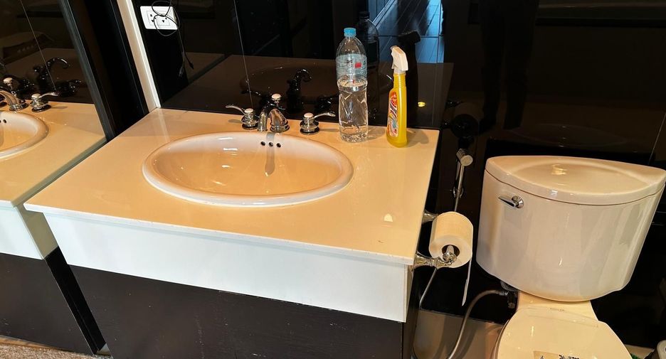 Wohnung zum Kauf mit 1 Zimmer in Pathum Wan, Bangkok