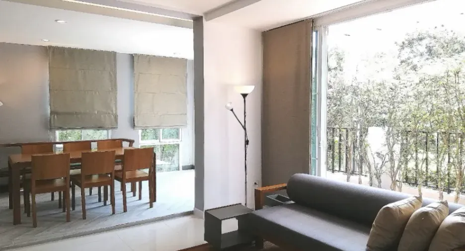 For sale 4 bedrooms townhouse in Suan Luang, Bangkok