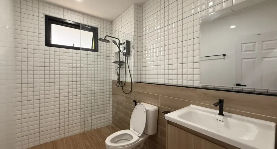 For sale 3 bedrooms house in Doi Saket, Chiang Mai
