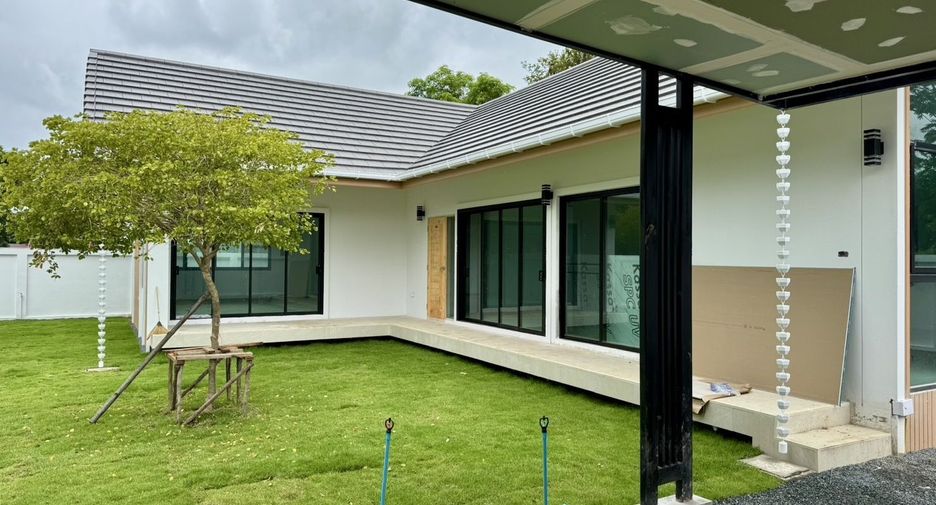 For sale 3 bedrooms house in Doi Saket, Chiang Mai