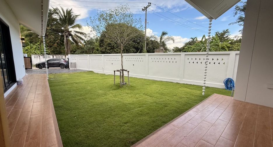 For sale 3 bedrooms house in Doi Saket, Chiang Mai