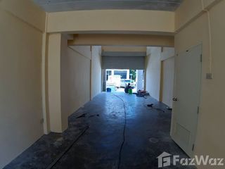Casa adosada en alquiler de 2 habitaciones en Bang Sao Thong, Samut Prakan
