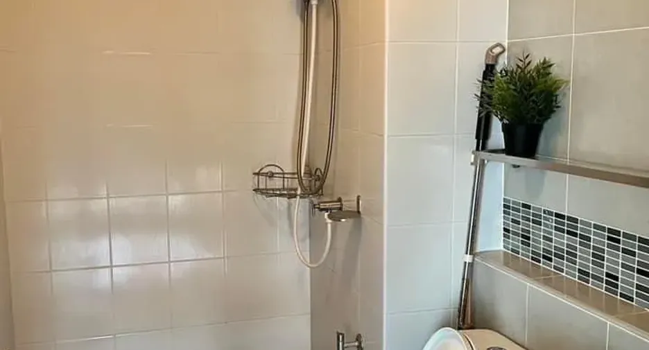 Wohnung zum Kauf mit Studio in Prawet, Bangkok