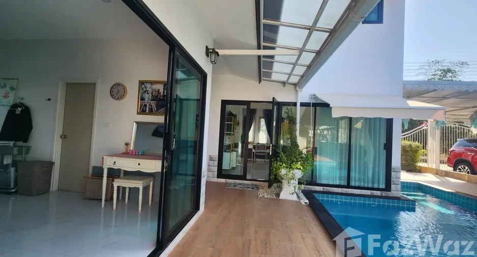 For rent 3 bedrooms house in Saraphi, Chiang Mai