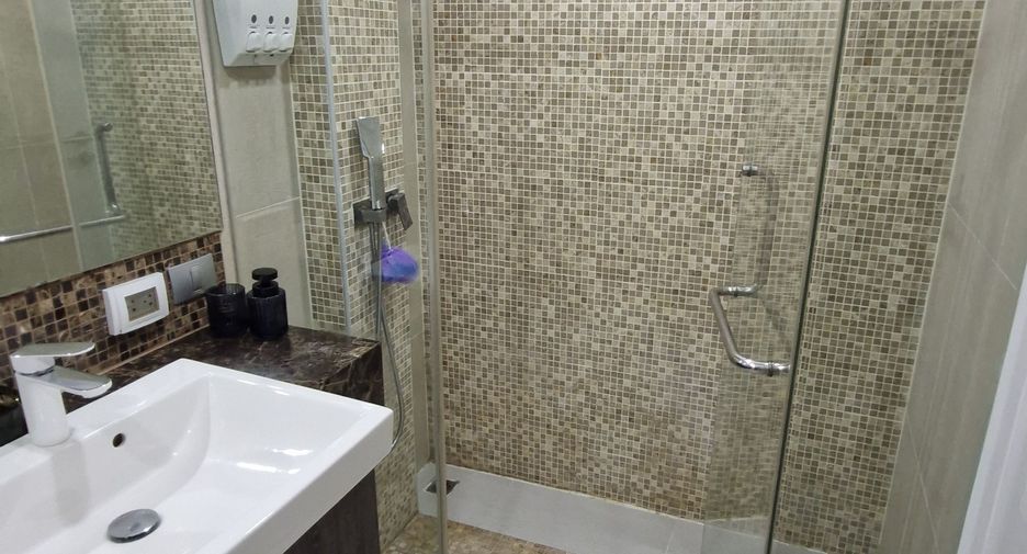 Продажа 1 кровать кондо в Банг Ламунг, Чонбури