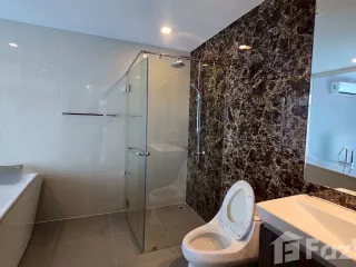 For sale and for rent 2 bedrooms condo in Mueang Chiang Mai, Chiang Mai