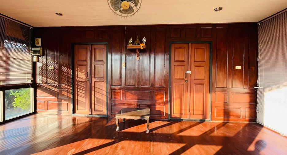 For rent 4 bedrooms house in Doi Saket, Chiang Mai