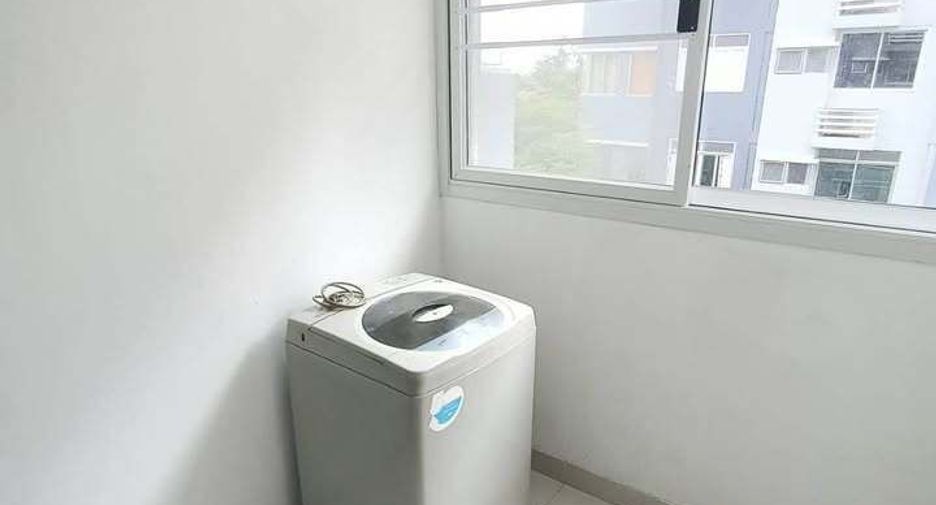Wohnung zur Miete mit Studio in Huai Khwang, Bangkok