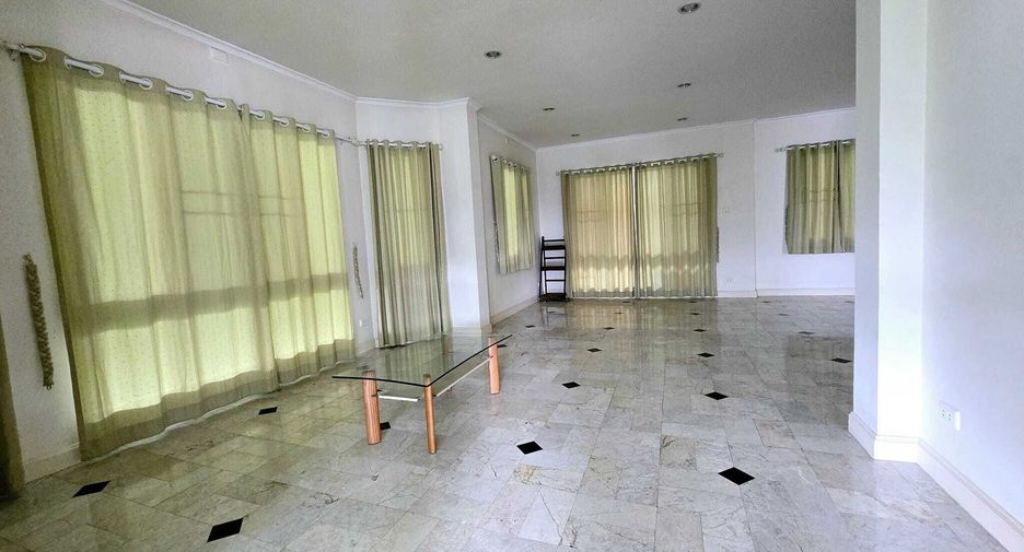 For sale 3 bedrooms house in San Sai, Chiang Mai