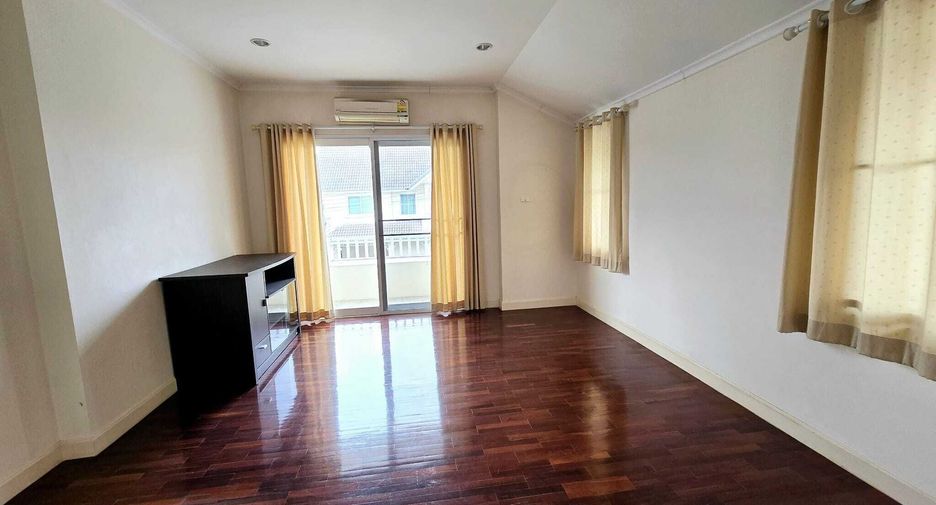 For sale 3 bedrooms house in San Sai, Chiang Mai
