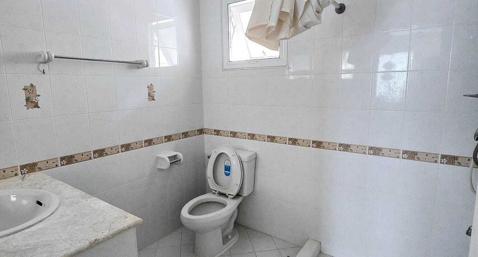 For sale 3 bedrooms house in San Sai, Chiang Mai