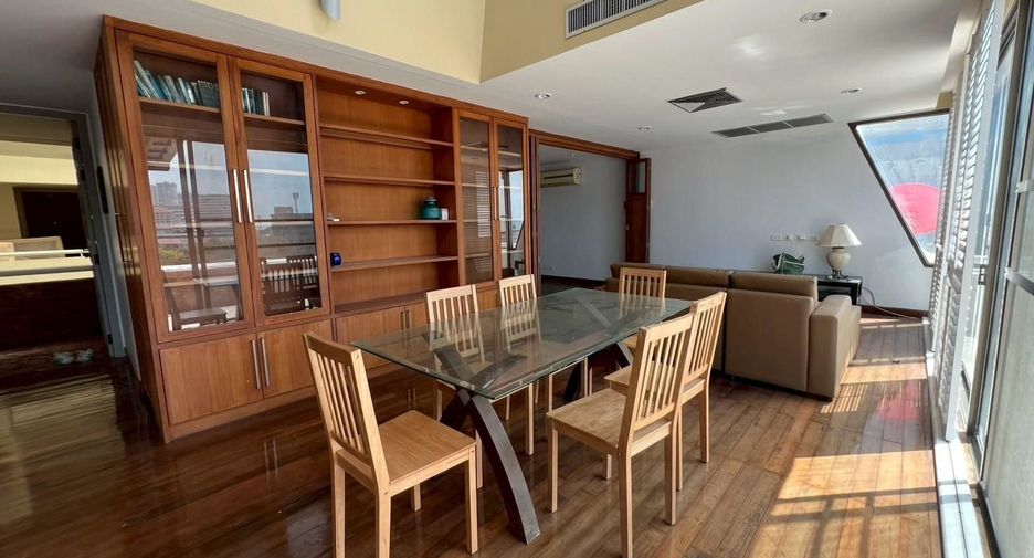 Condo en alquiler de 2 habitaciones en Bang Lamung, Chonburi