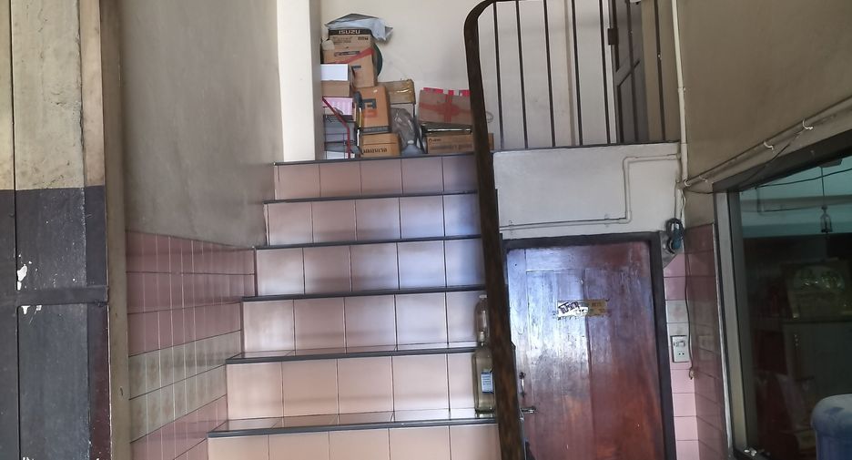 À vendre et à louer bureau à Lak Si, Bangkok