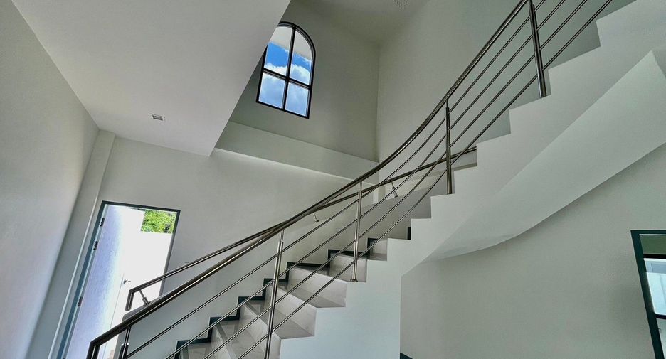 Haus zum Kauf mit 4 Zimmer in San Sai, Chiang Mai