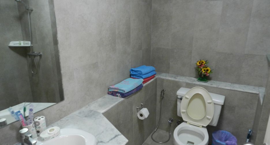For sale and for rent studio condo in Bang Lamung, Chonburi