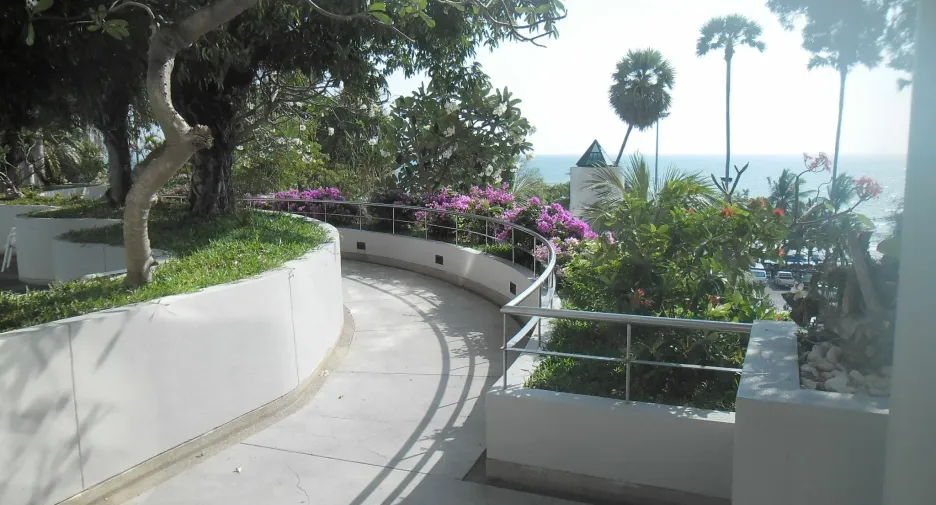 For sale and for rent studio condo in Jomtien, Pattaya