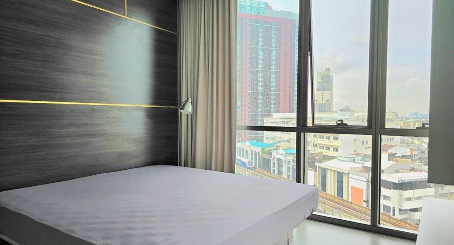 For sale 2 ベッドルーム condo in Khlong Toei, Bangkok