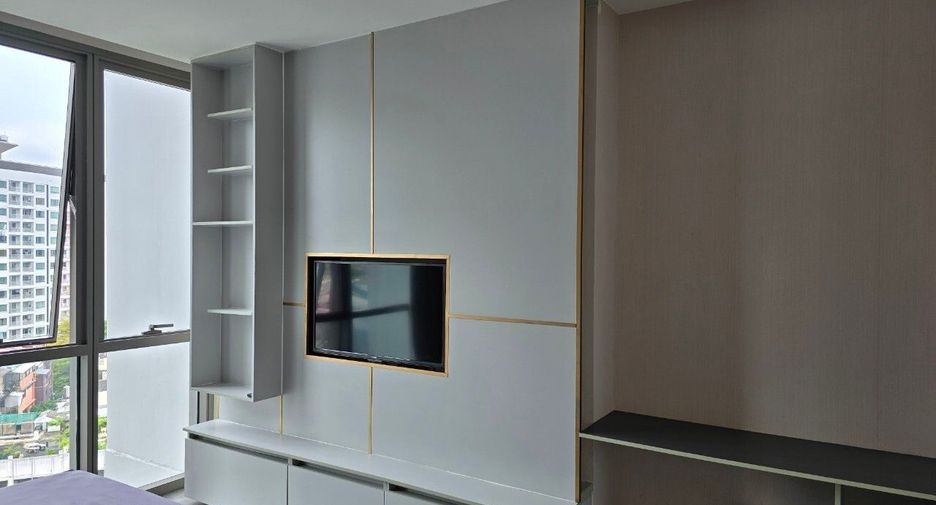 For sale 2 ベッドルーム condo in Khlong Toei, Bangkok