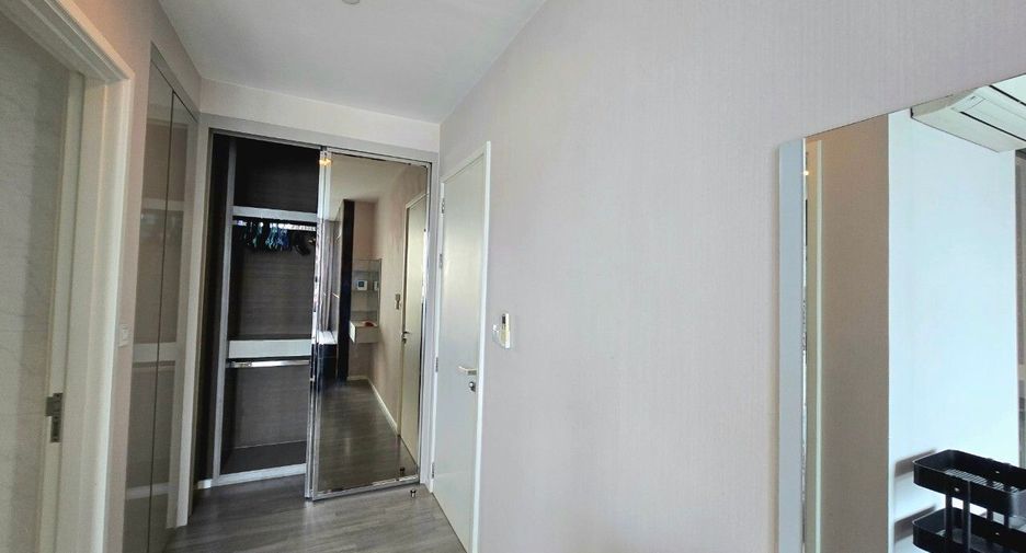 For sale 2 ベッドルーム condo in Khlong Toei, Bangkok