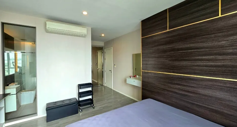 For sale 2 ベッドルーム condo in Khlong Toei, Bangkok