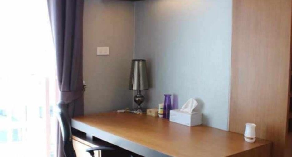 For rent 3 bedrooms condo in Mueang Chiang Mai, Chiang Mai