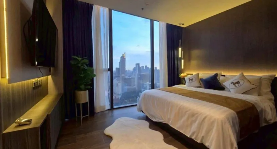 Condo en venta y en alquiler de 4 habitaciones en Watthana, Bangkok
