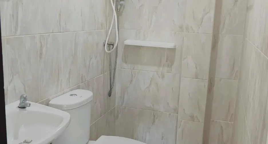 For sale 4 bedrooms house in Saraphi, Chiang Mai