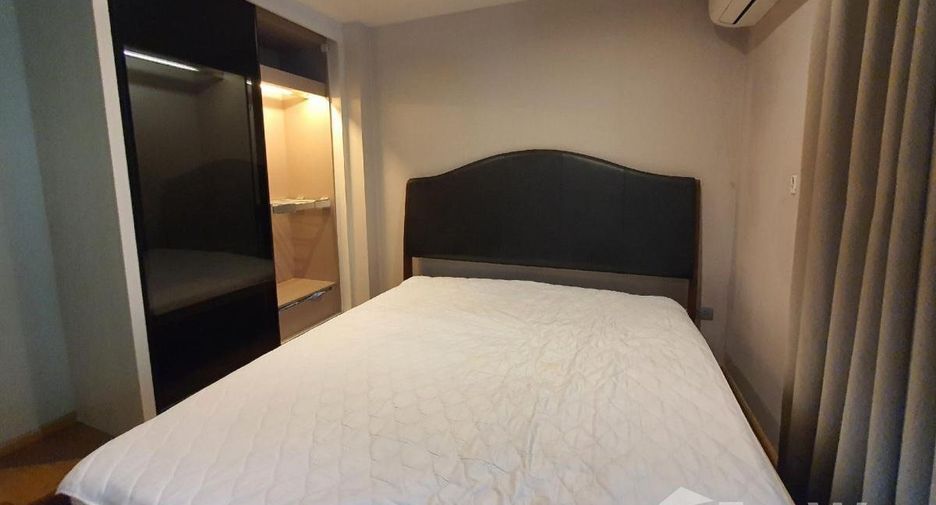 For sale studio condo in Bang Rak, Bangkok