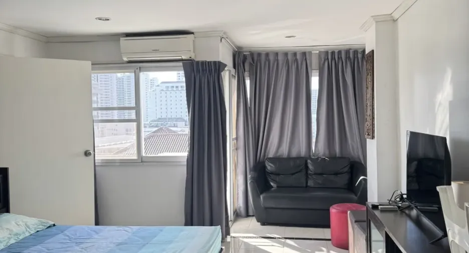 For rent 1 bed condo in Bang Lamung, Chonburi