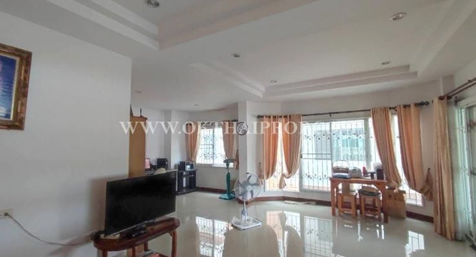 For sale 3 bedrooms house in Lat Krabang, Bangkok