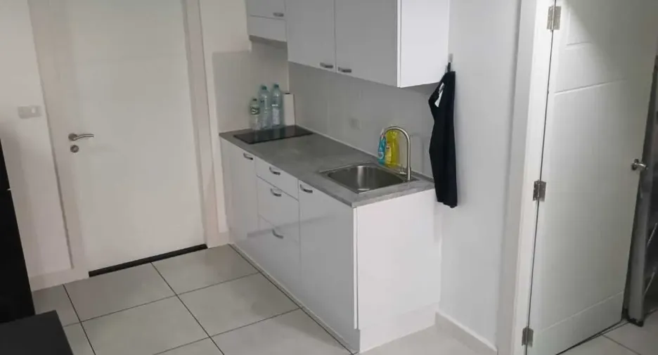 Wohnung zur Miete mit 1 Zimmer in Bang Lamung, Chonburi