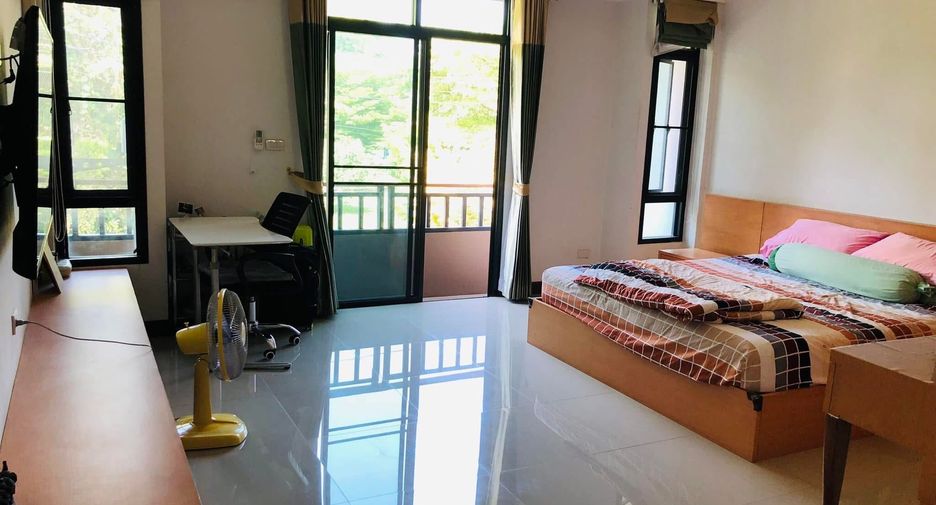 À louer 2 chambres maison de ville à Mueang Chiang Mai, Chiang Mai
