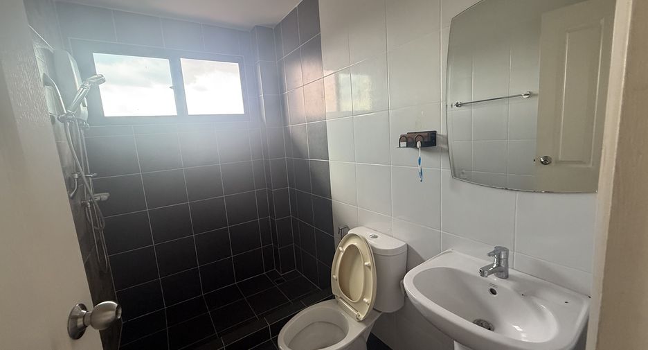 For sale and for rent 4 bedrooms house in Doi Saket, Chiang Mai