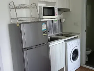 For sale 2 bedrooms condo in Mueang Samut Prakan, Samut Prakan