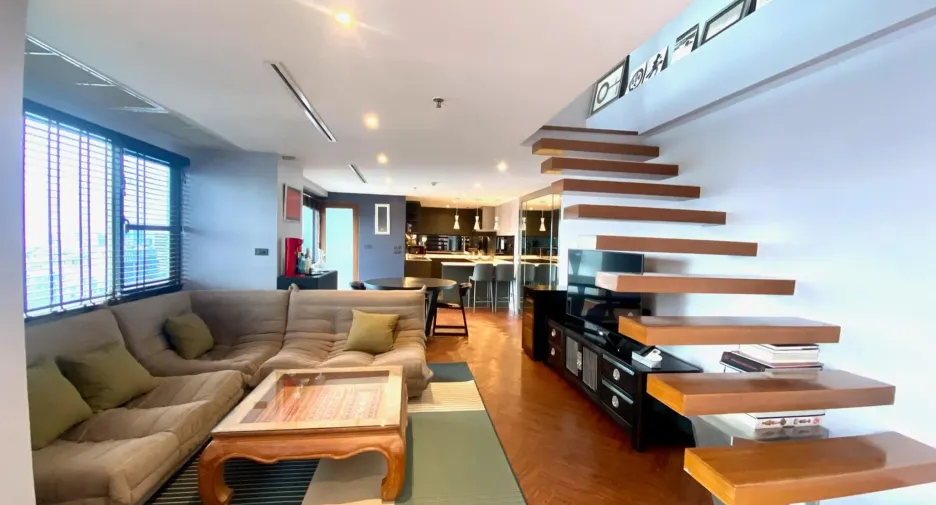 For sale and for rent 2 bedrooms condo in Watthana, Bangkok