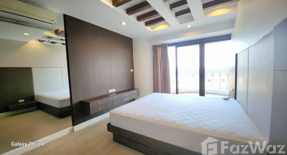 For sale and for rent 2 bedrooms condo in Bang Rak, Bangkok