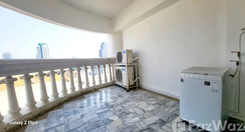 For sale and for rent 2 bedrooms condo in Bang Rak, Bangkok
