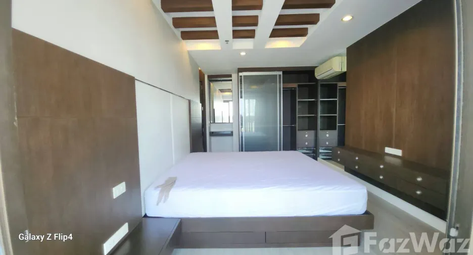 For sale and for rent 2 bedrooms condo in Bang Rak, Bangkok