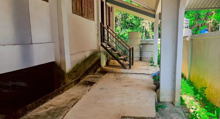 Casa en venta de 3 habitaciones en Saraphi, Chiang Mai
