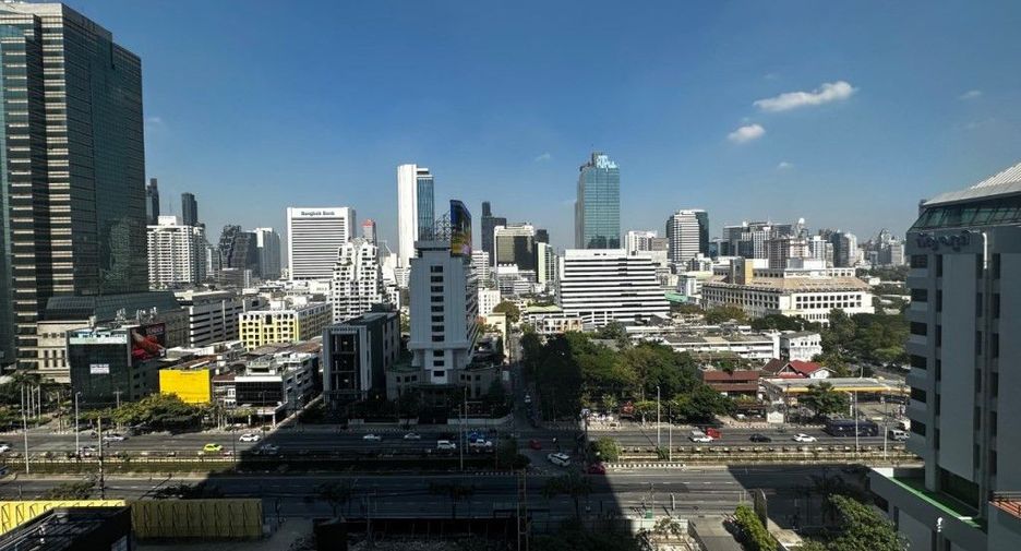 For sale 2 bedrooms condo in Sathon, Bangkok