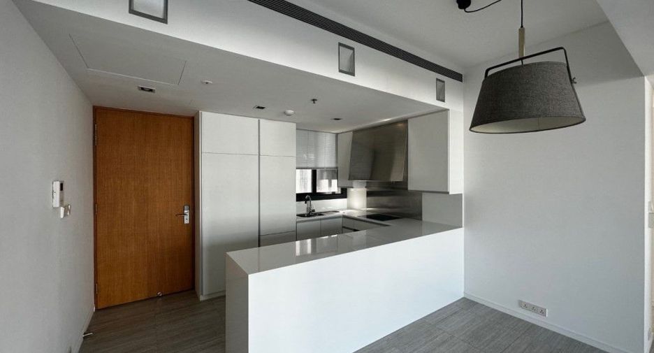 For sale 2 bedrooms condo in Sathon, Bangkok