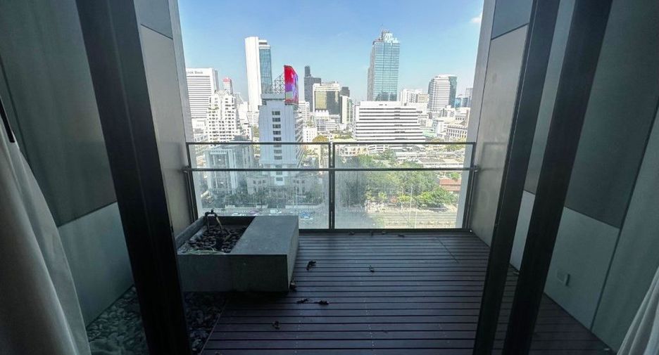 For sale 2 bedrooms condo in Sathon, Bangkok