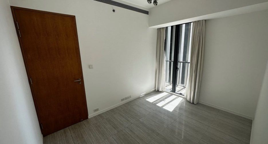 For sale 2 bedrooms condo in Sathon, Bangkok