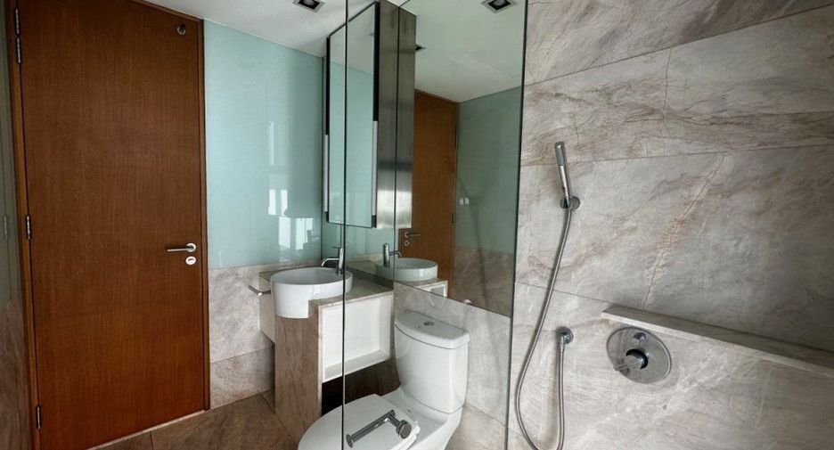 For sale 2 bedrooms condo in Sathon, Bangkok