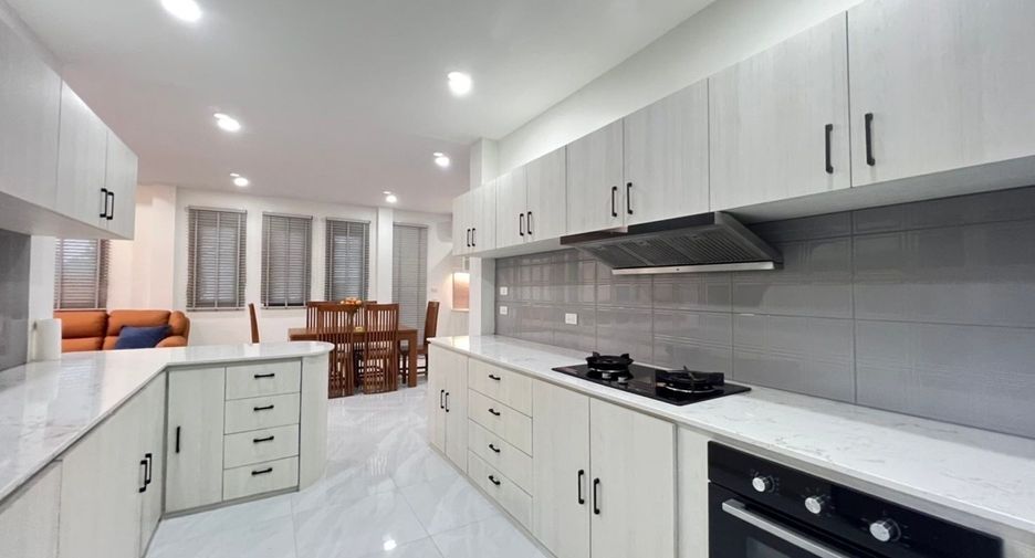 Haus zum Kauf mit 3 Zimmer in Doi Saket, Chiang Mai