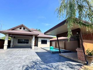 Villa zur Miete mit 3 Zimmer in Bang Lamung, Chonburi