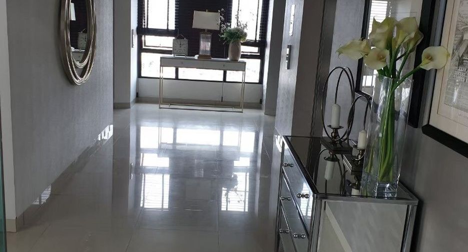For sale 1 bed condo in Bang Khen, Bangkok