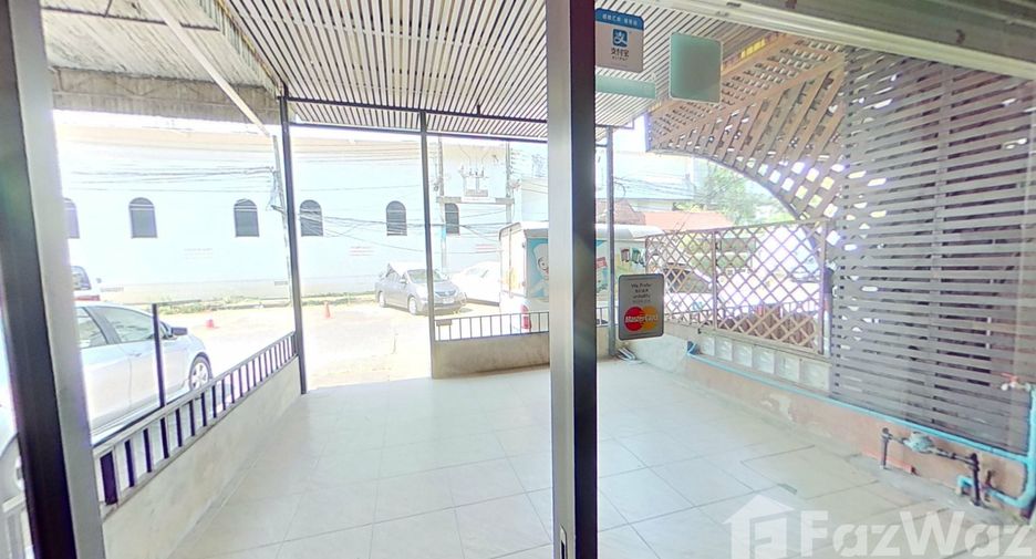For sale 4 bedrooms townhouse in Mueang Chiang Mai, Chiang Mai